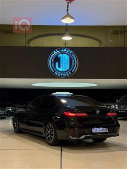 بي ام دبليو الفئة 7